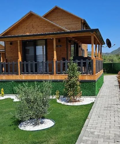 Uzun Suereli Kiralik House Kayacik * دالامان