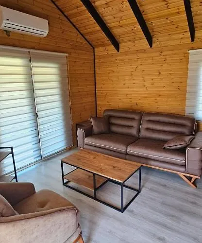 بيت للعطل Uzun Suereli Kiralik House Kayacik