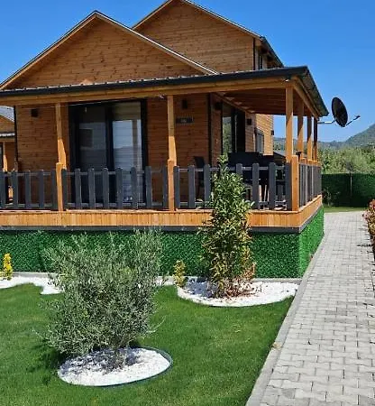 Uzun Suereli Kiralik House Kayacik * ダラマン