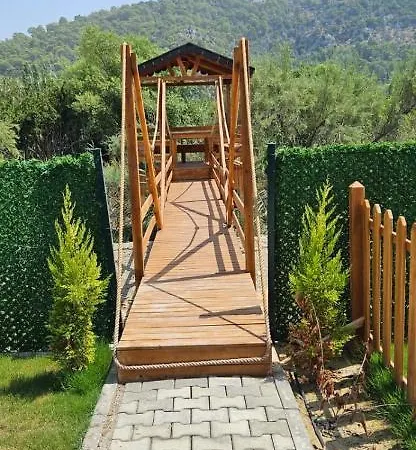 Uzun Suereli Kiralik House Kayacik * דלמן